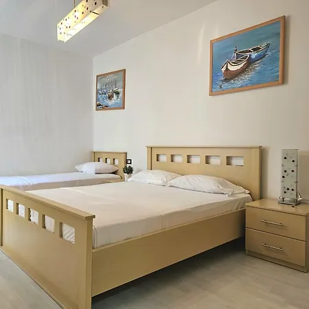 Azzura Beachfront In *